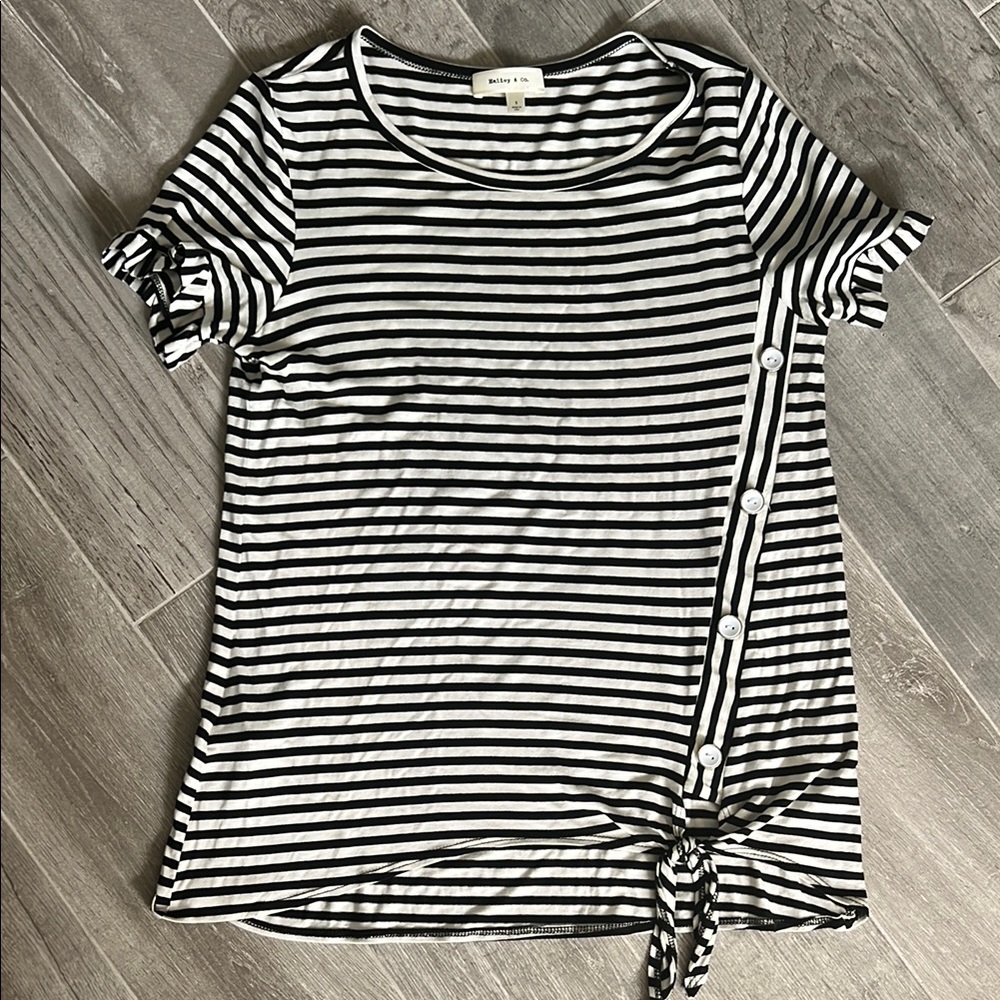 Hailey & Co. Black and White Tie Front Relaxed T-Shirt